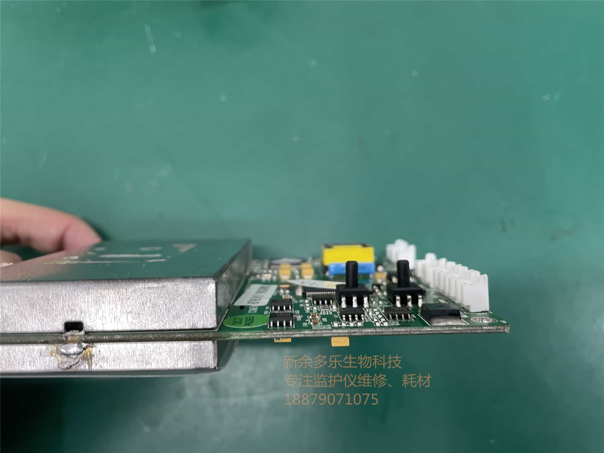 科曼C60監(jiān)護儀參數(shù)版含血壓板CMA5D9A jpg 科曼C60監(jiān)護儀參數(shù)版含血壓板CMA5D9A jpg