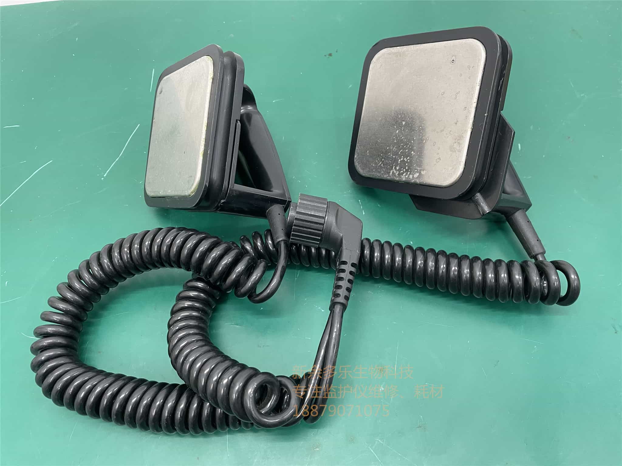 美敦力LIFEPAK 20 除顫儀電擊手柄 jpg 美敦力LIFEPAK 20 除顫儀電擊手柄 jpg